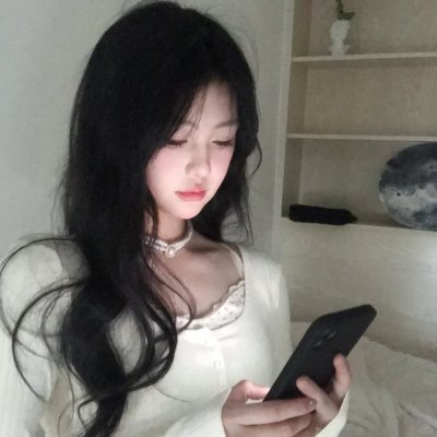 眼里余光都是你